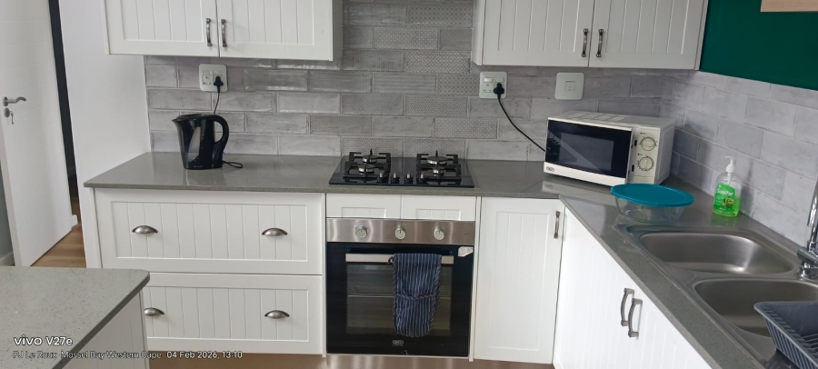 2 Bedroom Property for Sale in Hartenbos Central Western Cape